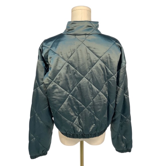 FOREVER 21 Quilted Jacket - Picture 2 of 4